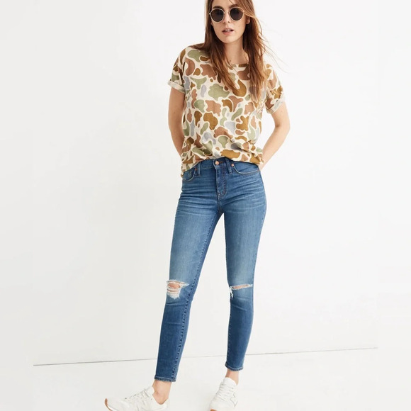 Madewell Denim - Madewell Tall 9" Mid-Rise Skinny Crop Jeans in Delmar Wash: Eco Edition Size 28